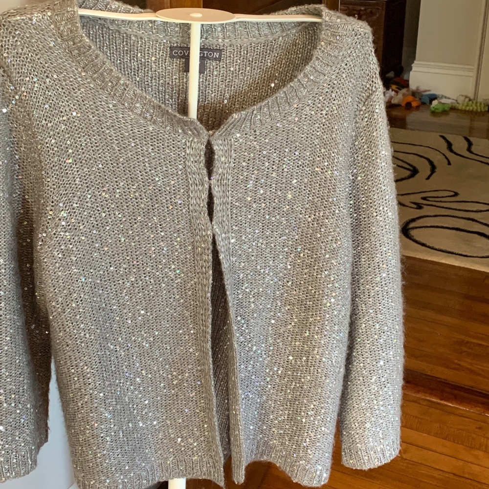 Covington 3/4 sleeve eyelet hook sequin sweater. Worn‎ once